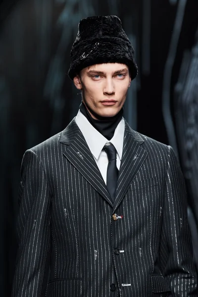 Look 136